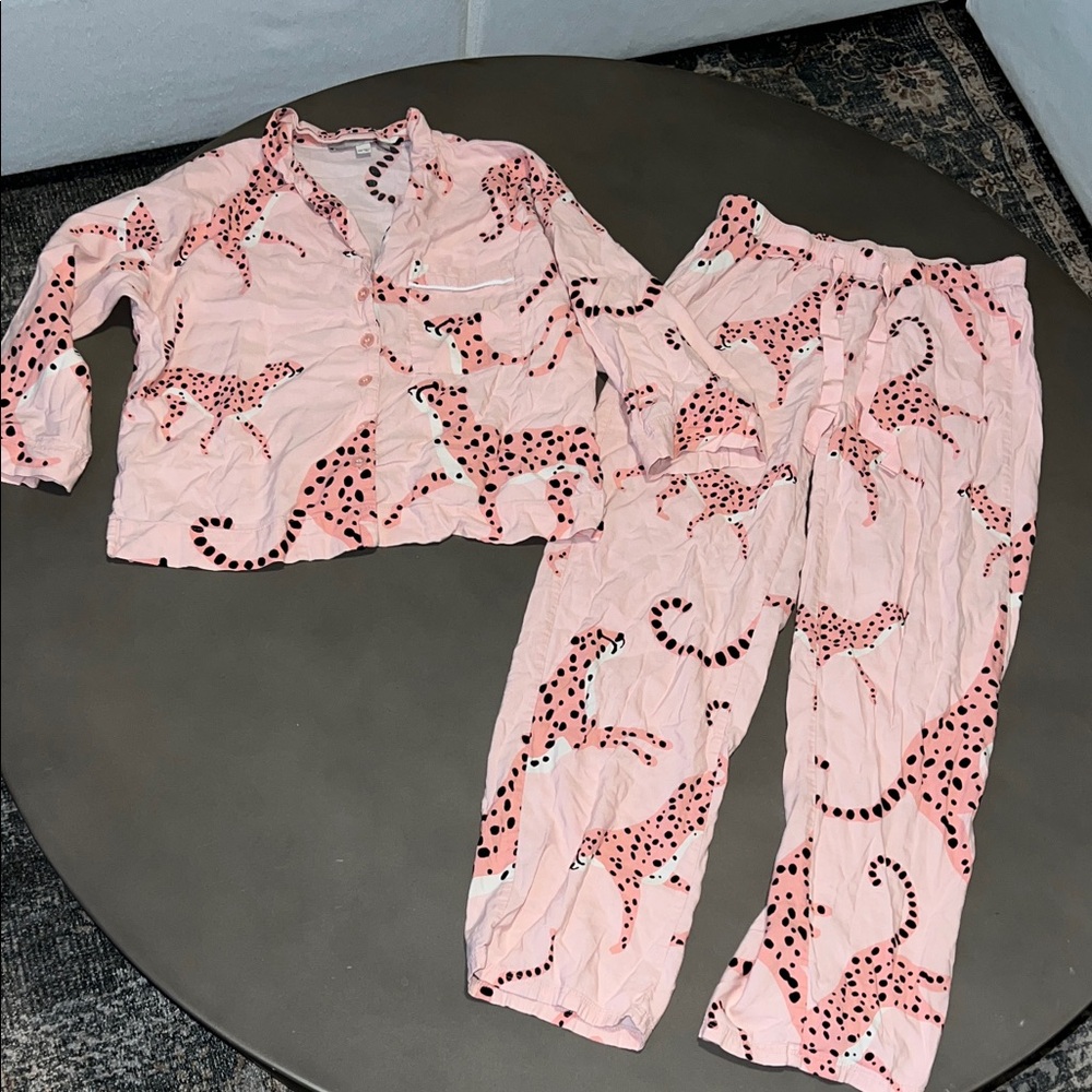 Pink Cheetah Print Women’s Pajamas